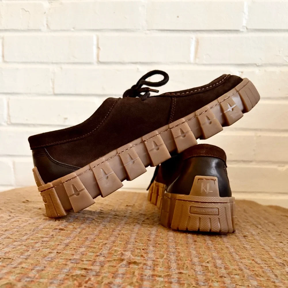 KARL LAGERFELD PARIS 
Brown Suede Wallaby Chukka Boots, Men’s 10.5 EUC - Picture 9 of 13